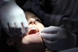 Lee más sobre el artículo Descontento de los dentistas por la venta de ortodoncias y férulas a través de Amazon y Aliexpress